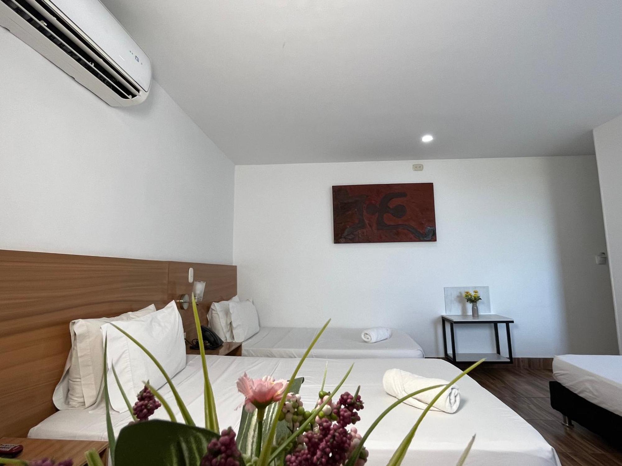 Hotel Berdez Neiva  Exterior photo